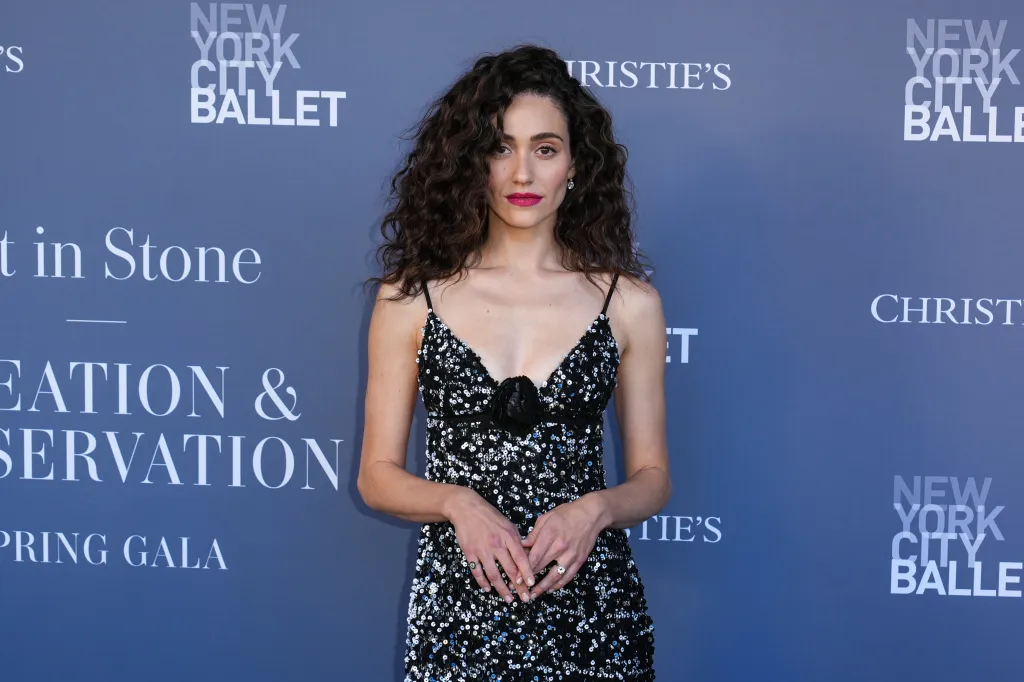 Emmy Rossum’s Shares ‘Super Responder’ Egg Retrieval With PMOS