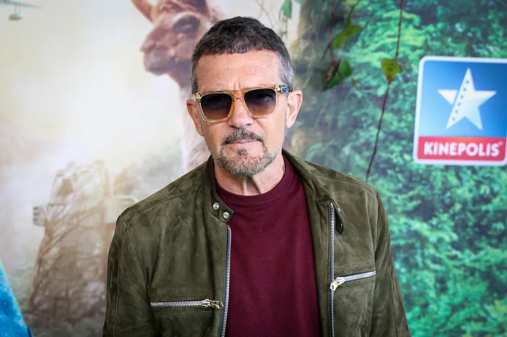 Antonio Banderas Opens Up About His Life-Changing 2017 Heart Attack