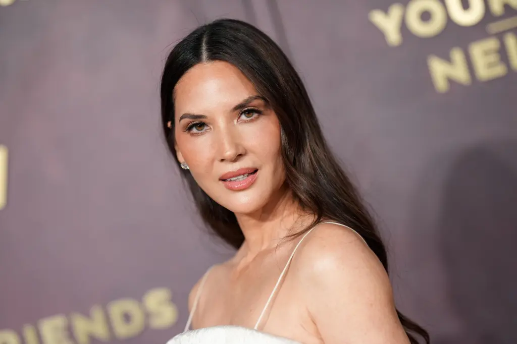 Olivia Munn Refuses to Hide Her Mastectomy Scars