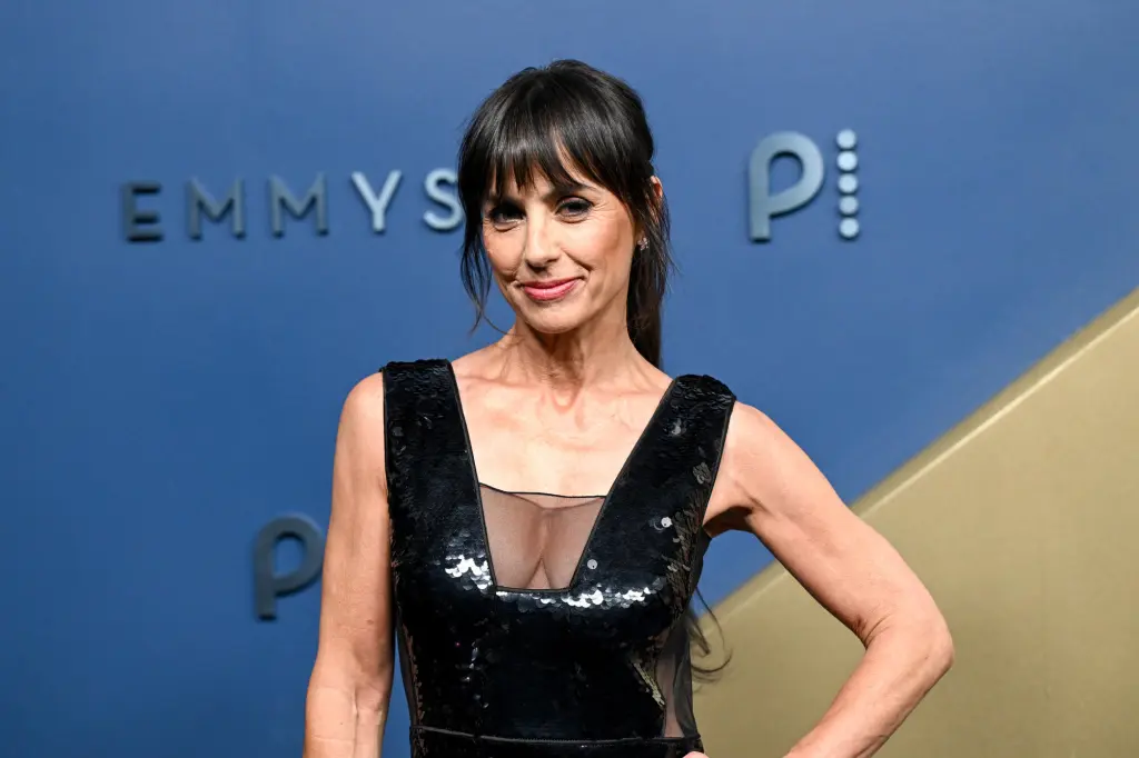 Constance Zimmer Shares Breast Cancer Diagnosis on Instagram
