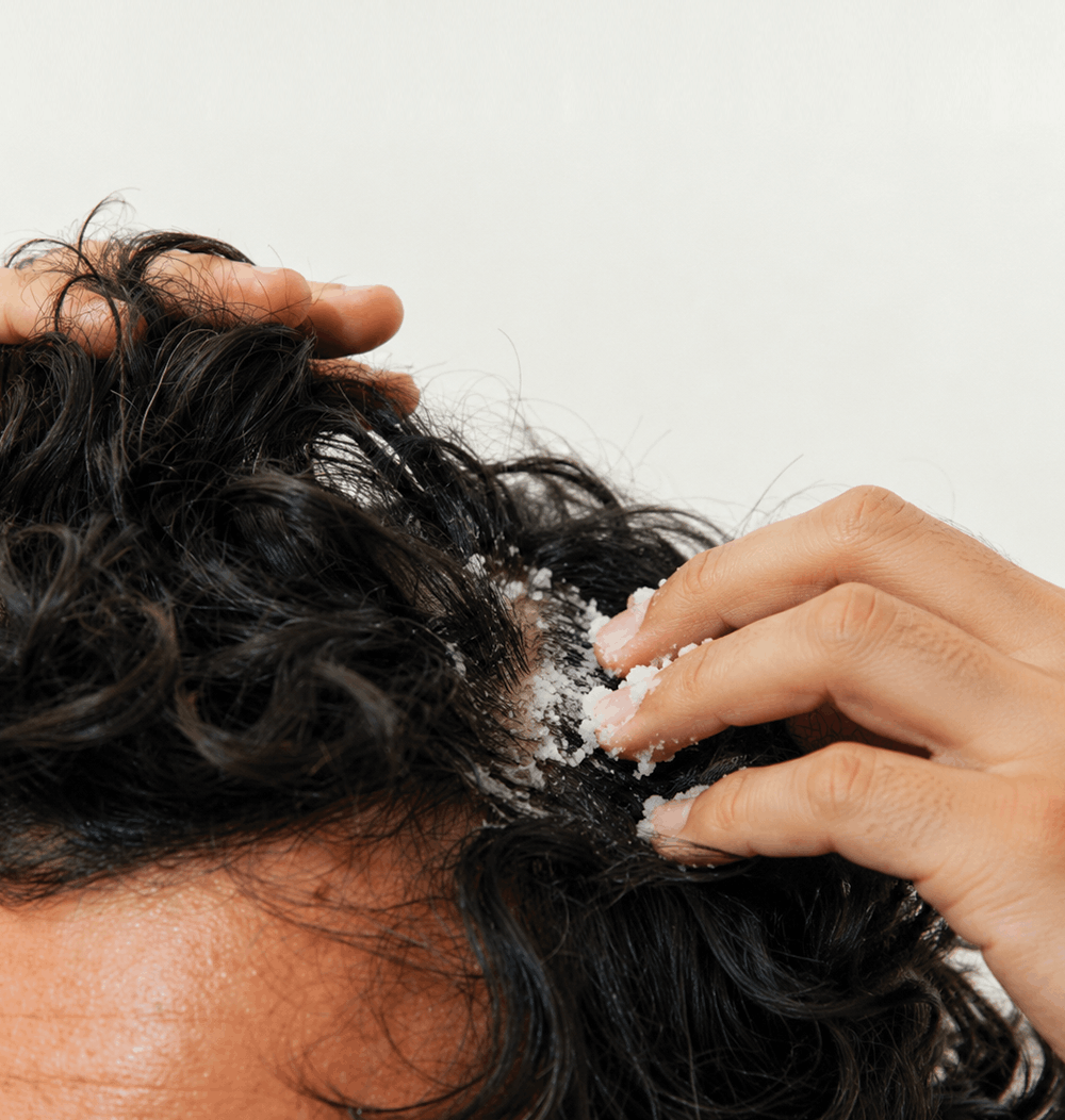 Does Scalp Buildup Cause Hair Thinning? What the Research Shows